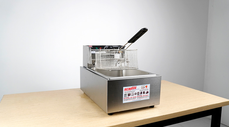 Kiểu dáng nhỏ gọn, không tốn diện tích