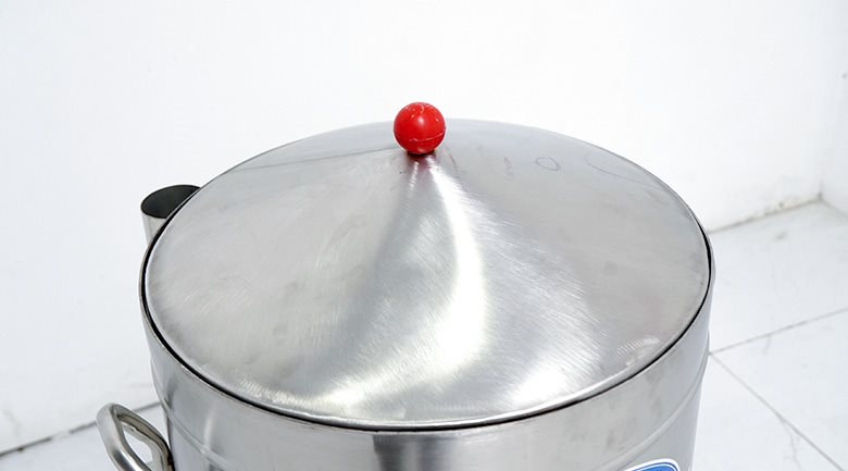 Nắp nồi nấu xôi bằng điện 20kg/mẻ Nắp nồi nấu xôi bằng điện 20kg/mẻ