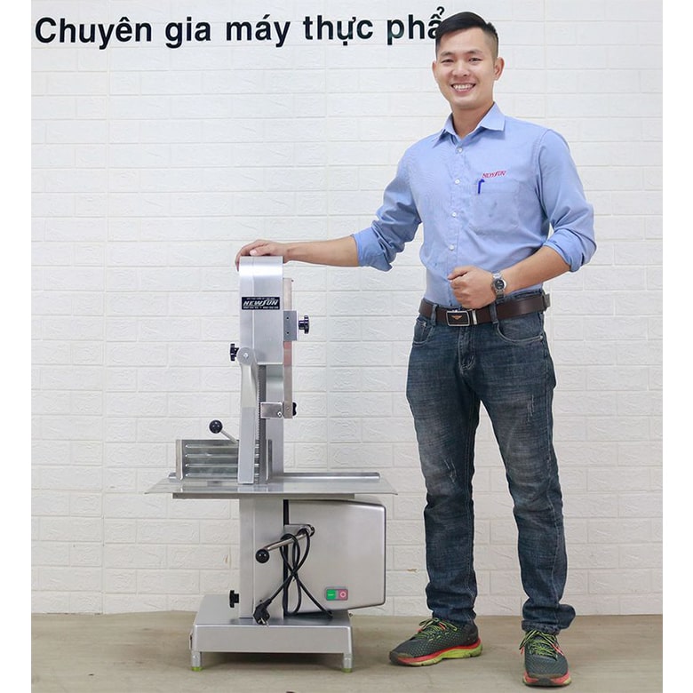 Ảnh chụp thực tế máy cưa xưởng vỏ hợp kim nhôm J310