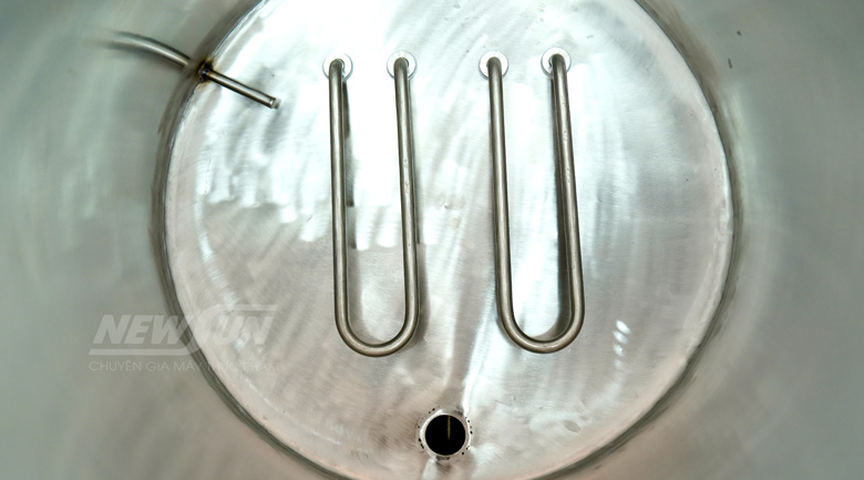 Nấu nước dùng nhanh chóng nhờ thanh nhiệt công suất cao