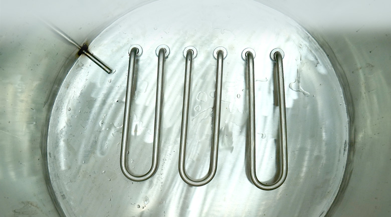 Nấu nước dùng nhanh chóng nhờ thanh nhiệt công suất cao