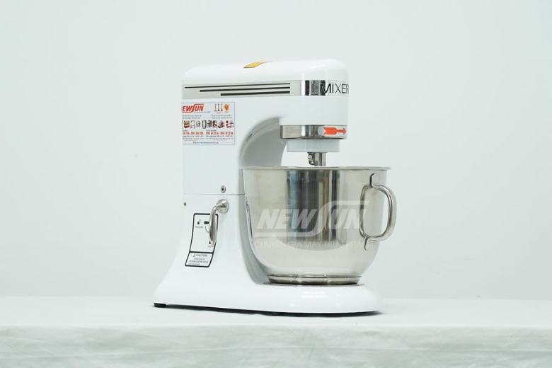 máy đánh kem trứng NEWSUN B-7C (7 lít) 