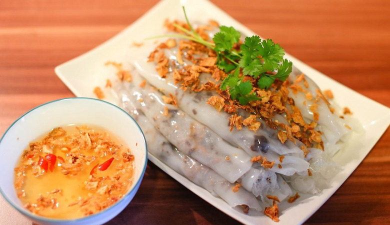 Bánh cuốn tráng mềm dai, dễ lấy