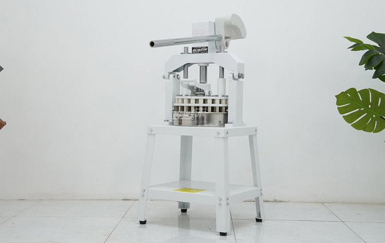 Thực tế máy chia bột bằng tay HLM-36BP