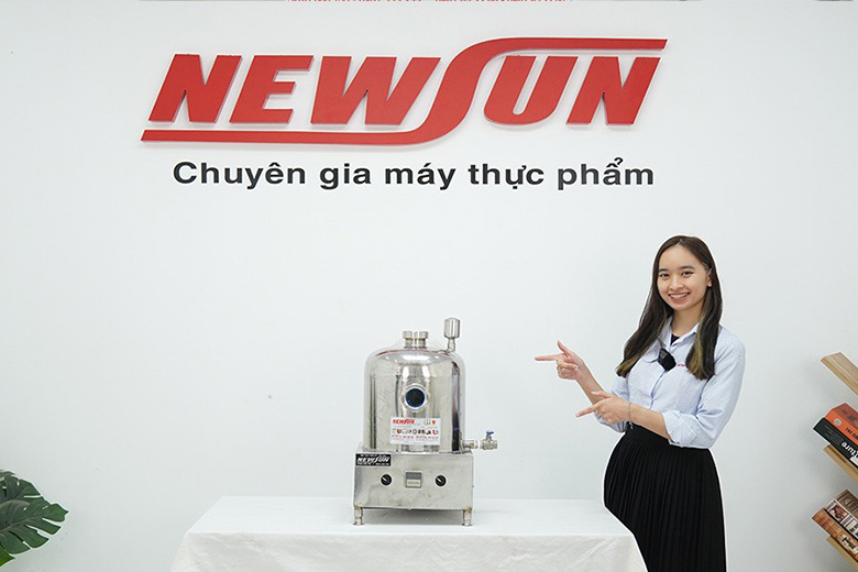 Hình ảnh thực tế máy làm già tuổi rượu 15L